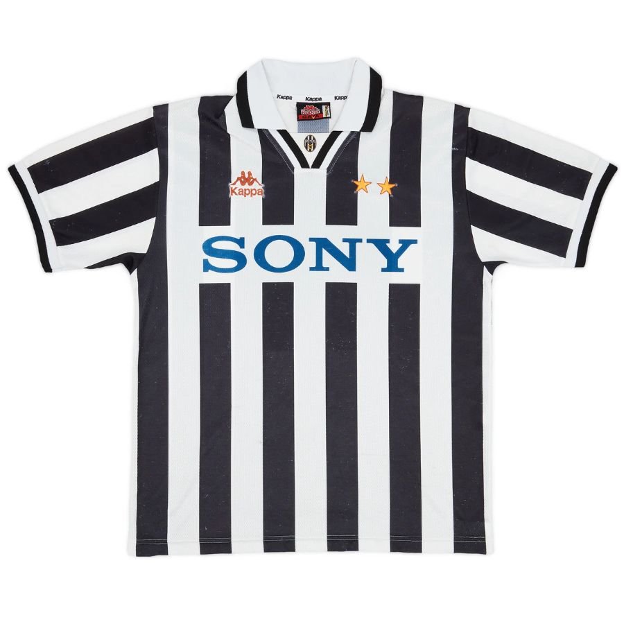 BRINDE-2024-11-22T190543.718 Juventus Home Retro Jersey 1996/97 - Image 1