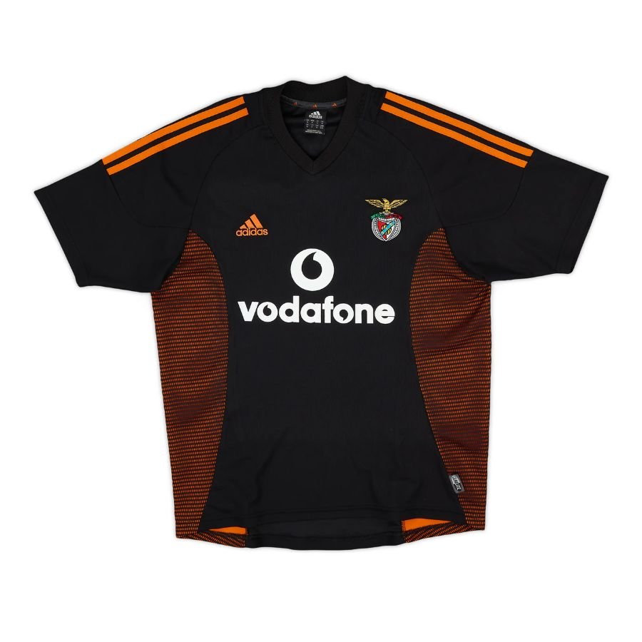 Textodoseuparagrafo-2025-03-07T222940.818 Benfica Away Retro Jersey 2002/03 - Image 1